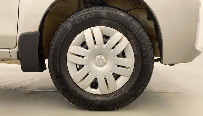 2021 Maruti Alto VXI, Petrol, Manual, 21,104 km, Right Front Wheel