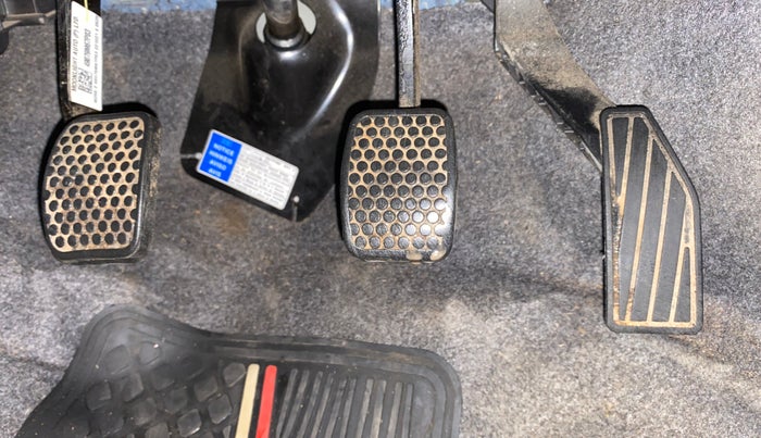 2021 Maruti Alto VXI, Petrol, Manual, 21,104 km, Pedals
