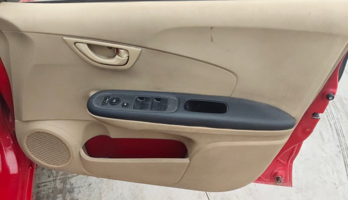 2014 Honda Brio S MT, Petrol, Manual, 78,856 km, Driver Side Door Panels Control