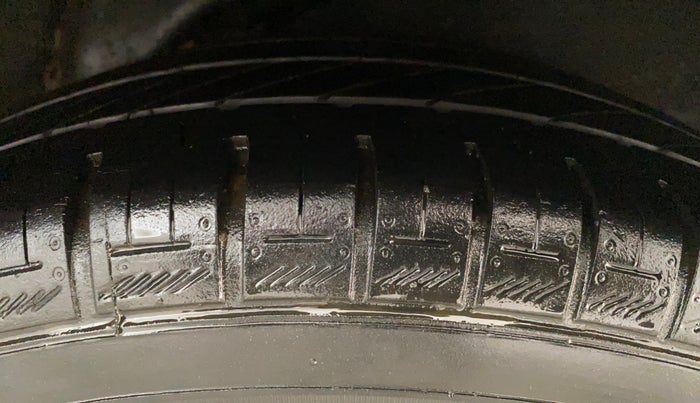 2013 Hyundai i10 SPORTZ 1.2, Petrol, Manual, 89,241 km, Left Rear Tyre Tread