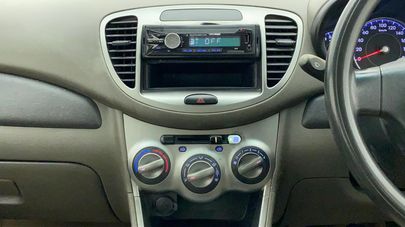 2011 Hyundai i10 MAGNA 1.2, Petrol, Manual, 1,04,145 km, Air Conditioner