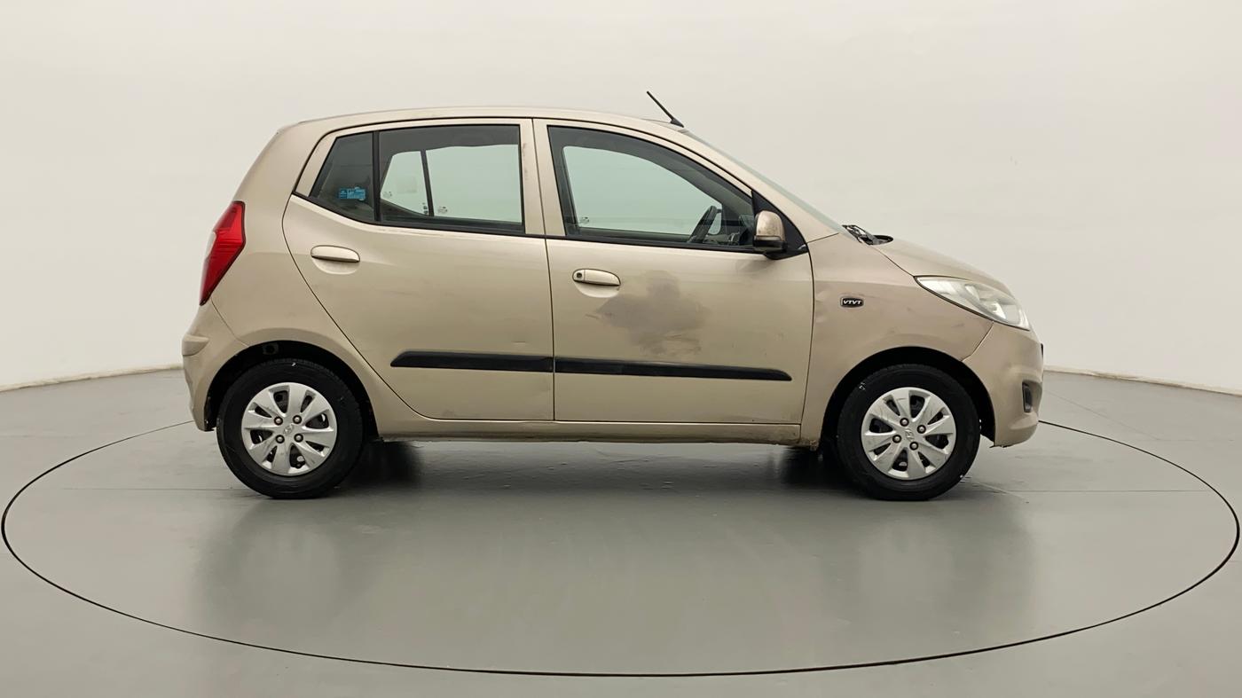 2011 Hyundai i10 MAGNA 1.2, Petrol, Manual, 1,04,145 km, Right Side View