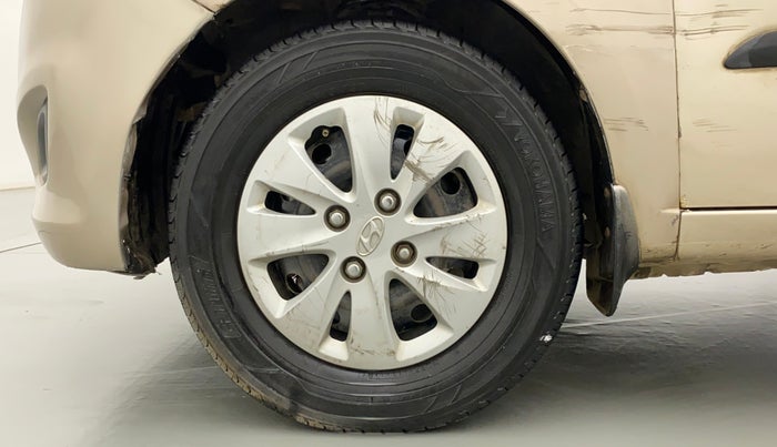 2011 Hyundai i10 MAGNA 1.2, Petrol, Manual, 1,04,145 km, Left Front Wheel