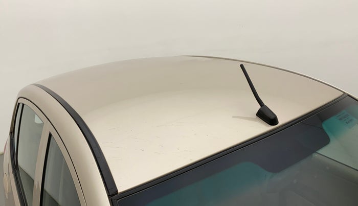 2011 Hyundai i10 MAGNA 1.2, Petrol, Manual, 1,04,145 km, Roof - Slightly dented