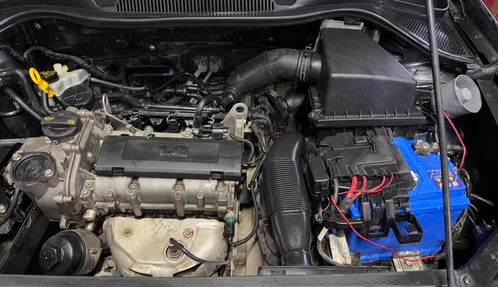 2014 Volkswagen Polo COMFORTLINE 1.2L PETROL, Petrol, Manual, 82,986 km, Engine View - Left