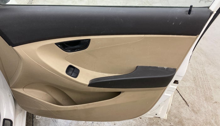 2013 Hyundai Eon MAGNA +, Petrol, Manual, 59,756 km, Driver Side Door Panels Control