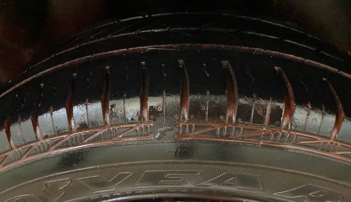 2020 Volkswagen Polo TRENDLINE 1.0L, Petrol, Manual, 33,634 km, Right Rear Tyre Tread