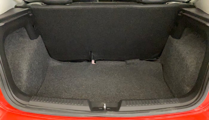 2020 Volkswagen Polo TRENDLINE 1.0L, Petrol, Manual, 33,634 km, Boot Inside