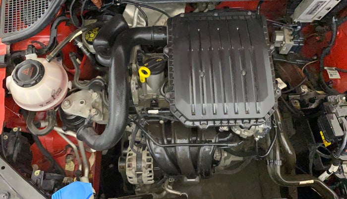 2020 Volkswagen Polo TRENDLINE 1.0L, Petrol, Manual, 33,634 km, Engine View - Right