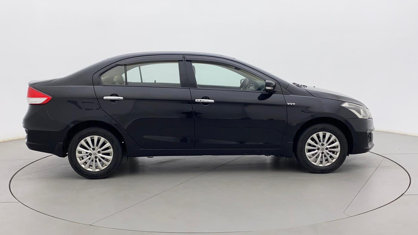 2015 Maruti Ciaz ZXI, Petrol, Manual, 1,16,424 km, Right Side View