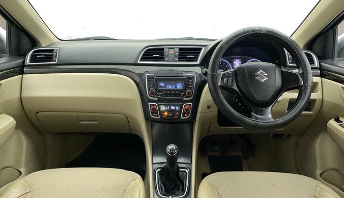 2015 Maruti Ciaz ZXI, Petrol, Manual, 1,16,424 km, Dashboard