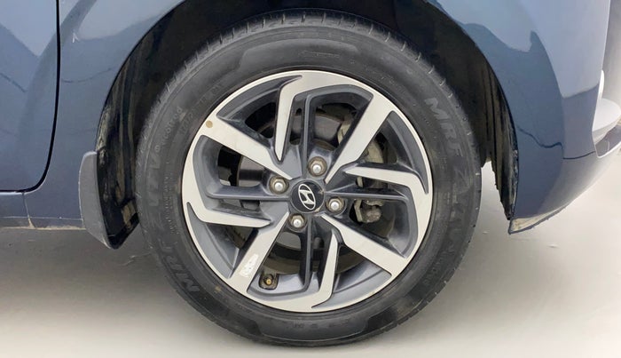 2021 Hyundai GRAND I10 NIOS ASTA AMT 1.2 KAPPA VTVT, Petrol, Automatic, 24,065 km, Right Front Wheel
