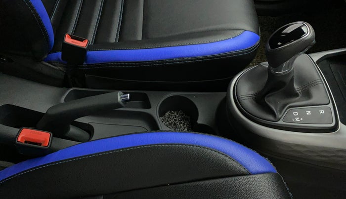 2021 Hyundai GRAND I10 NIOS ASTA AMT 1.2 KAPPA VTVT, Petrol, Automatic, 24,065 km, Gear Lever