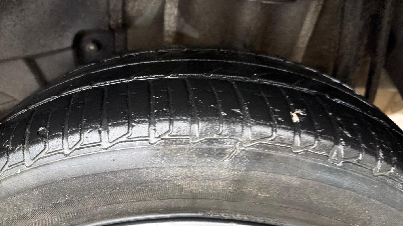 2022 Tata TIGOR XZA PLUS PETROL, Petrol, Automatic, 31,815 km, Left Rear Tyre Tread
