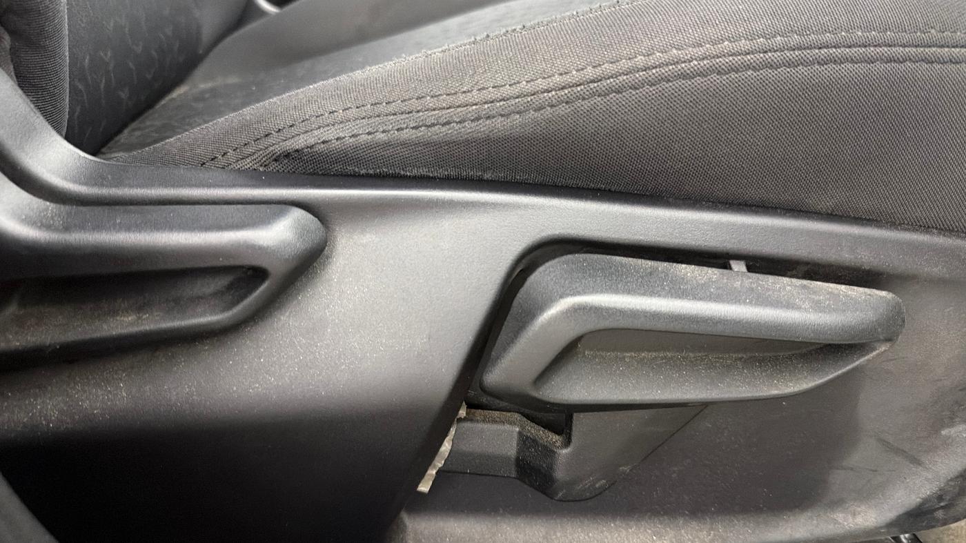2022 Tata TIGOR XZA PLUS PETROL, Petrol, Automatic, 31,815 km, Driver Side Adjustment Panel