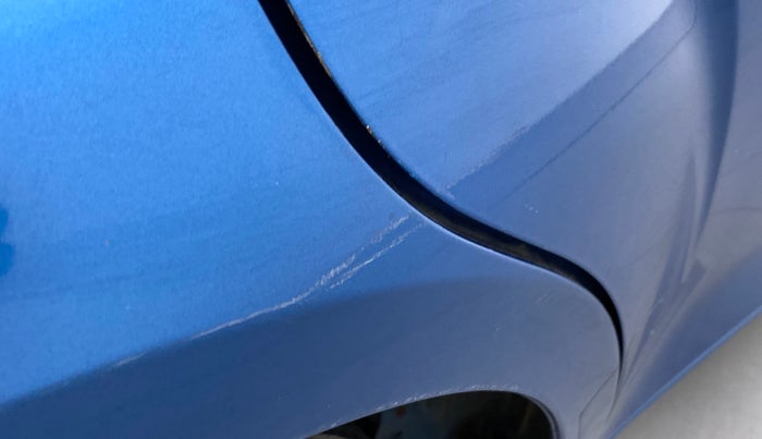 2018 Maruti IGNIS DELTA 1.2, Petrol, Manual, 43,568 km, Right quarter panel - Minor scratches