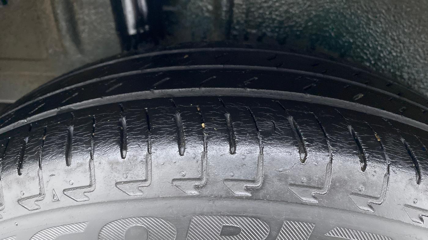 2018 Maruti IGNIS DELTA 1.2, Petrol, Manual, 43,568 km, Right Rear Tyre Tread