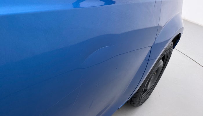 2018 Maruti IGNIS DELTA 1.2, Petrol, Manual, 43,568 km, Driver-side door - Slightly dented