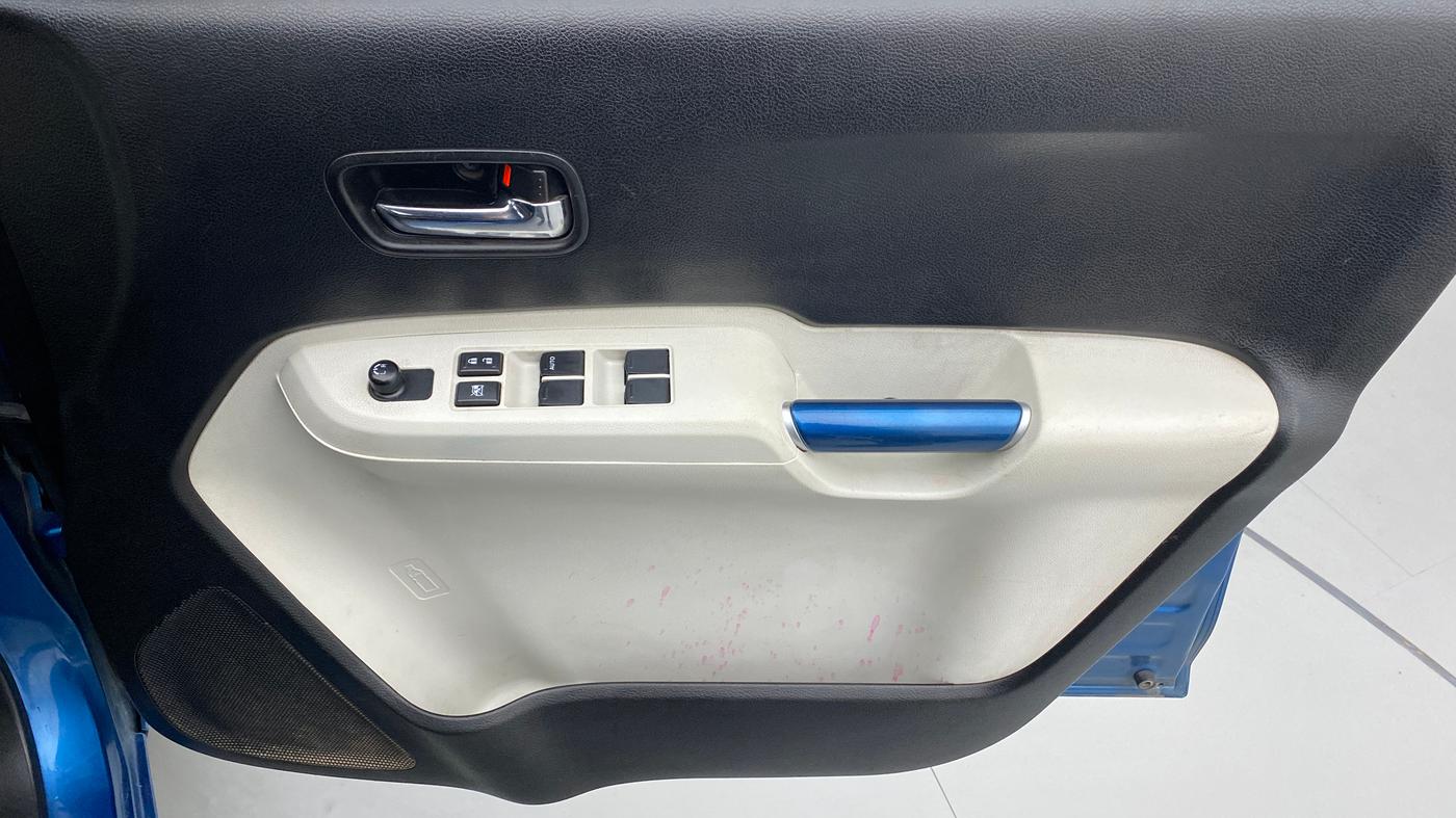 2018 Maruti IGNIS DELTA 1.2, Petrol, Manual, 43,568 km, Driver Side Door Panels Control
