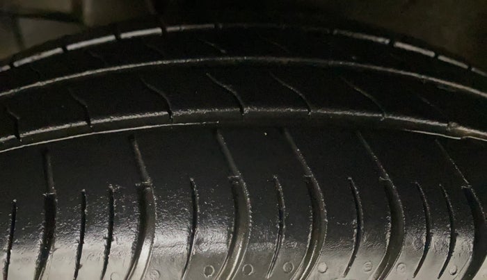 2023 Maruti New Wagon-R ZXI 1.2, Petrol, Manual, 35,102 km, Left Front Tyre Tread