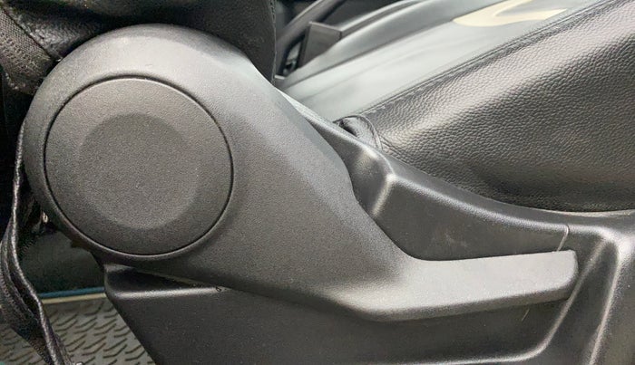 2023 Maruti New Wagon-R ZXI 1.2, Petrol, Manual, 35,102 km, Driver Side Adjustment Panel