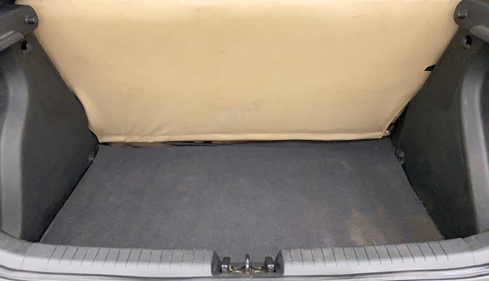 2019 Hyundai Elite i20 MAGNA PLUS 1.2, Petrol, Manual, 41,365 km, Boot Inside