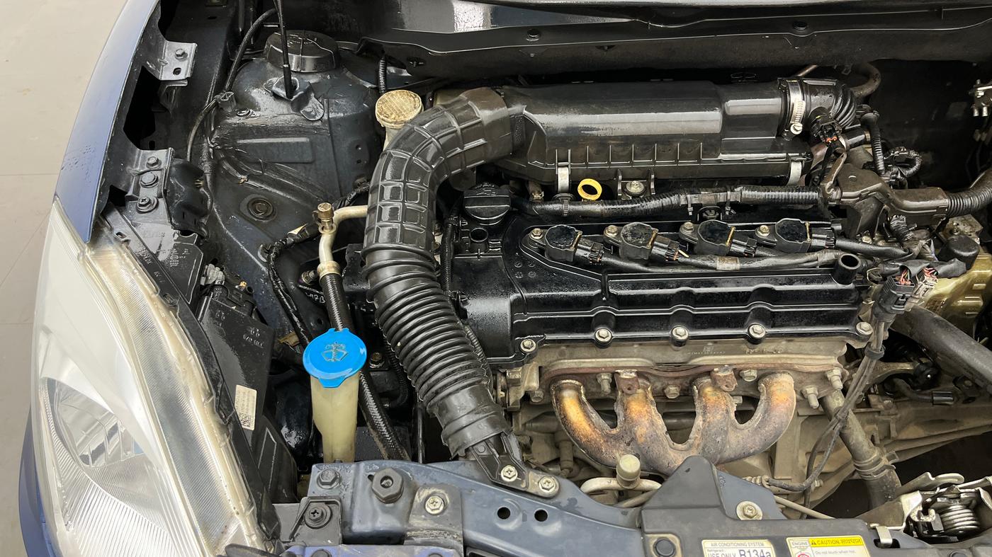 2019 Maruti Dzire VXI AMT, Petrol, Automatic, 78,524 km, Engine View - Right