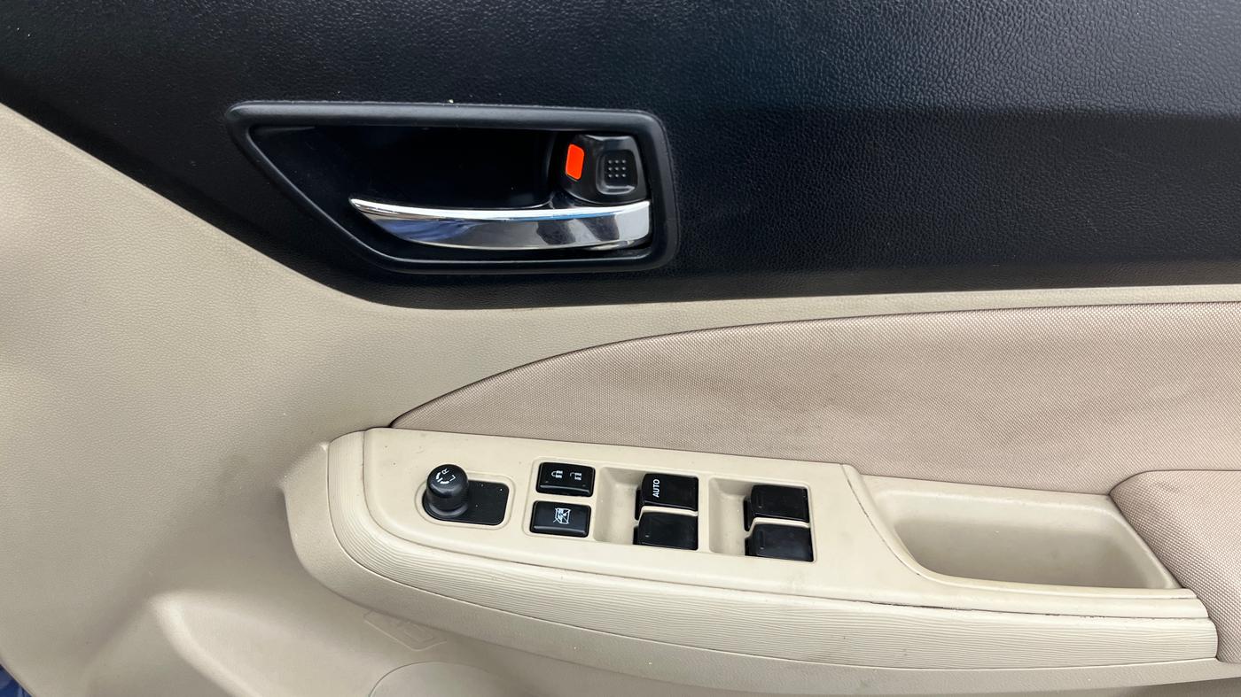 2019 Maruti Dzire VXI AMT, Petrol, Automatic, 78,524 km, Driver Side Door Panels Control