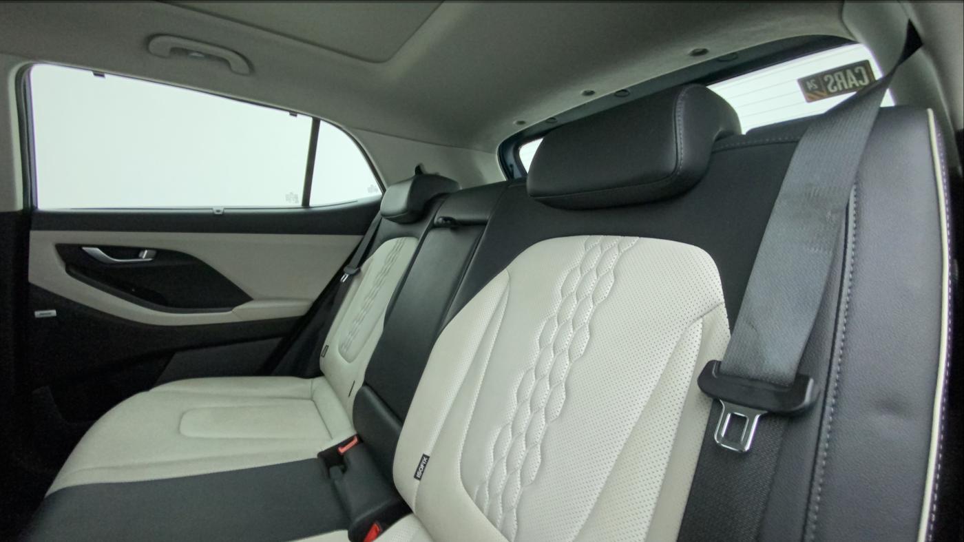 2022 Hyundai Creta SX (O) 1.5 DIESEL, Diesel, Manual, 17,456 km, Right Side Rear Door Cabin