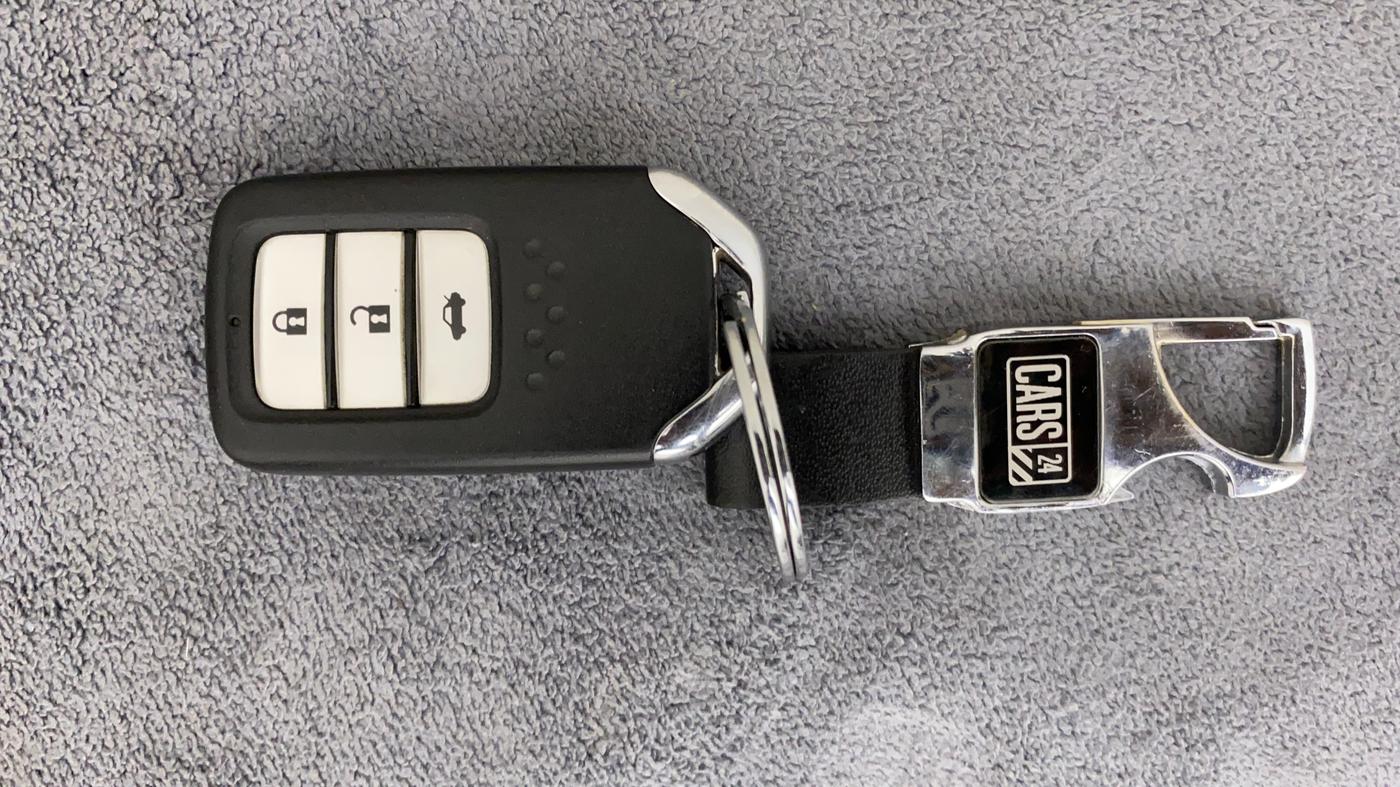 2015 Honda City 1.5L I-VTEC VX CVT, Petrol, Automatic, 96,911 km, Key Close Up