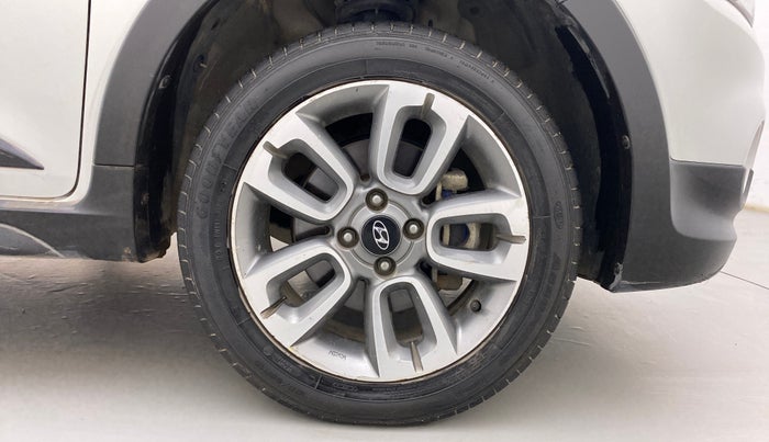 2016 Hyundai i20 Active 1.2 SX, Petrol, Manual, 69,098 km, Right Front Wheel