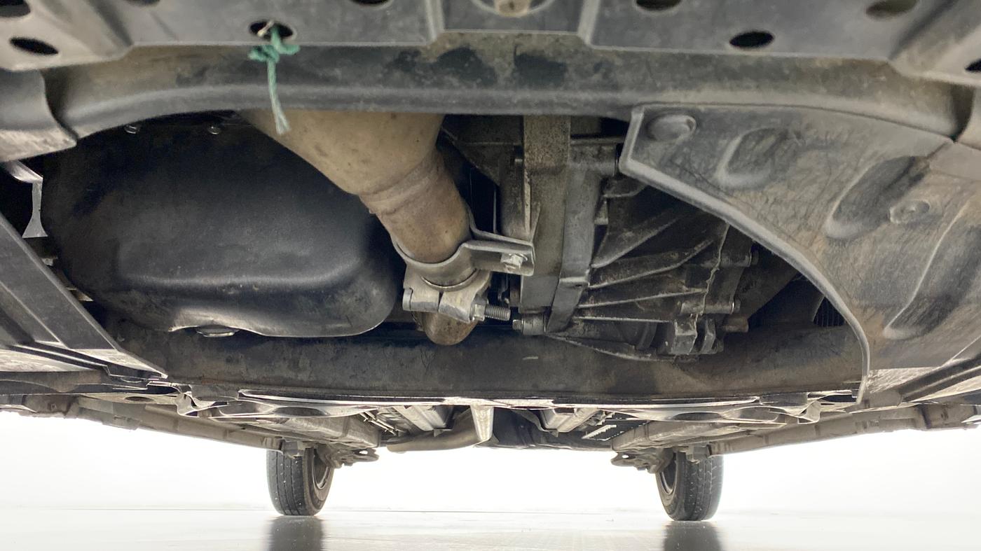 2013 Maruti Swift VDI, Diesel, Manual, 69,096 km, Front Underbody