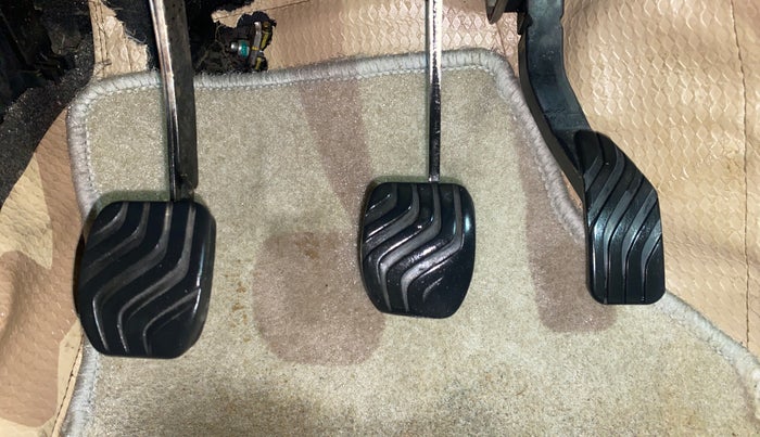 2016 Datsun Redi Go S, Petrol, Manual, 47,887 km, Pedals