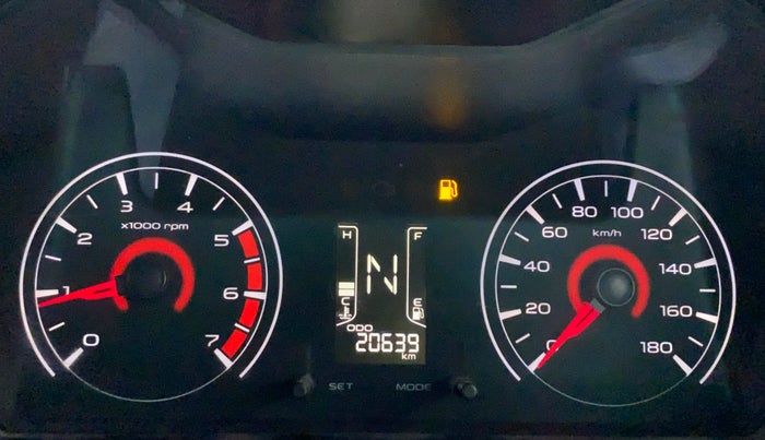 2017 Mahindra Kuv100 K4 6 STR, Petrol, Manual, 20,839 km, Odometer Image