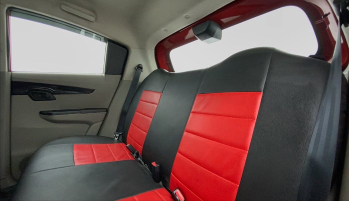 2017 Mahindra Kuv100 K4 6 STR, Petrol, Manual, 20,839 km, Right Side Rear Door Cabin