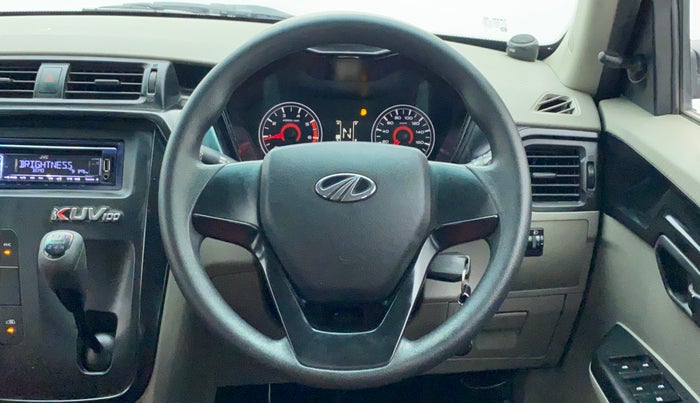 2017 Mahindra Kuv100 K4 6 STR, Petrol, Manual, 20,839 km, Steering Wheel Close Up