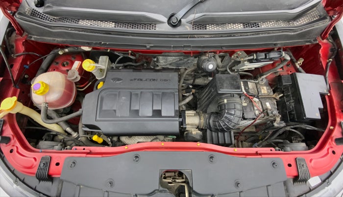 2017 Mahindra Kuv100 K4 6 STR, Petrol, Manual, 20,839 km, Open Bonet