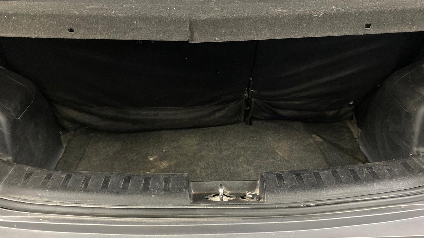 2017 Maruti Swift LXI (O), Petrol, Manual, 79,321 km, Boot Inside