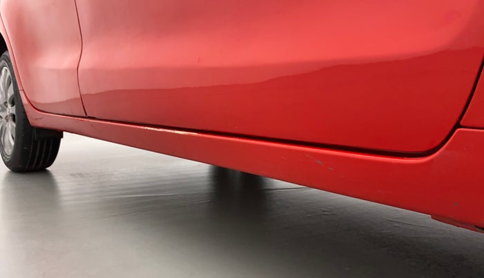2016 Maruti Baleno ALPHA PETROL 1.2, Petrol, Manual, 67,354 km, Right running board - Minor scratches