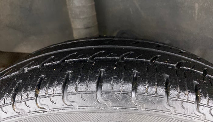 2015 Nissan Micra Active XV, Petrol, Manual, 78,722 km, Right Rear Tyre Tread