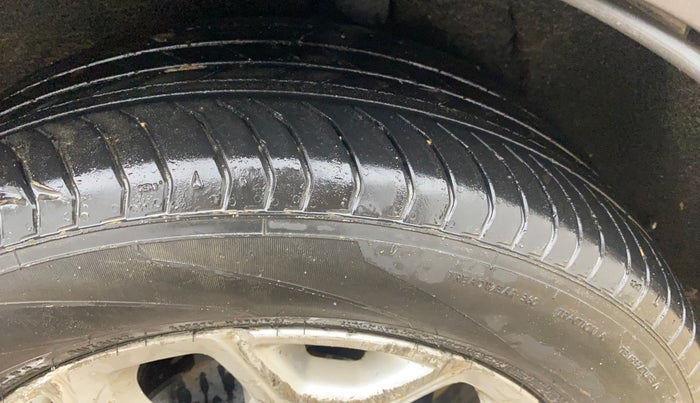 2013 Ford Ecosport TITANIUM 1.5L DIESEL, Diesel, Manual, 73,126 km, Left Rear Tyre Tread