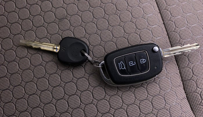 2017 Hyundai Elite i20 ASTA 1.2, Petrol, Manual, 49,960 km, Key Close Up