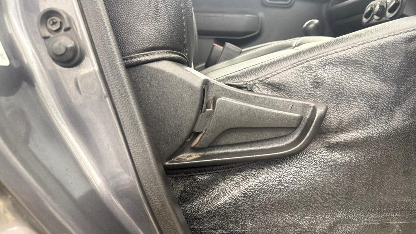 2022 Maruti S PRESSO VXI+, Petrol, Manual, 5,229 km, Driver Side Adjustment Panel