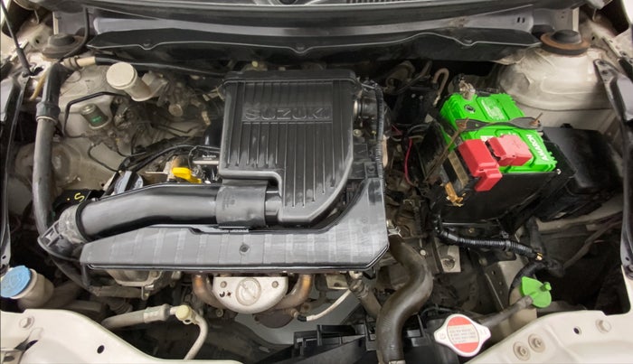 2014 Maruti Swift VXI, Petrol, Manual, 1,14,815 km, Open Bonet