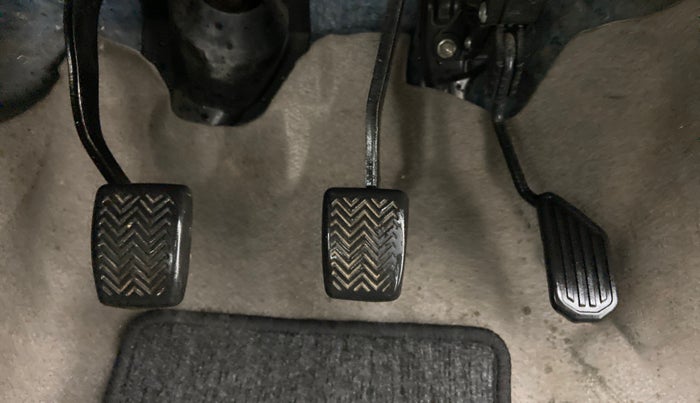 2015 Toyota Etios Liva VD, Diesel, Manual, 1,00,146 km, Pedals