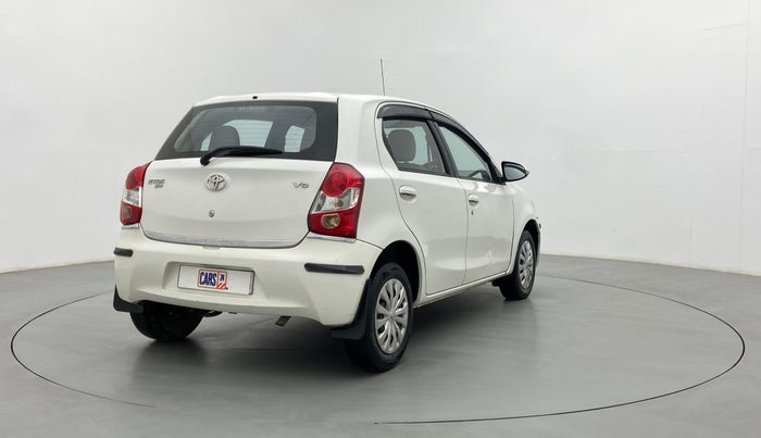 2015 Toyota Etios Liva VD, Diesel, Manual, 1,00,146 km, Right Back Diagonal