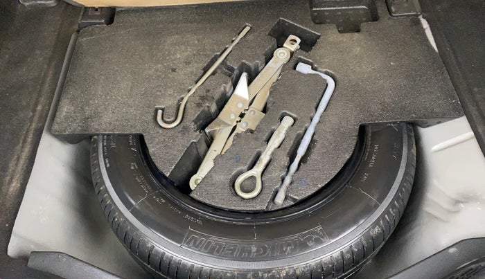 2018 Honda WR-V 1.5L I-DTEC VX MT, Diesel, Manual, 1,10,991 km, Spare Tyre