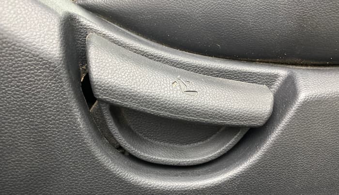 2017 Hyundai Grand i10 SPORTZ (O) AT 1.2 KAPPA VTVT, Petrol, Automatic, 61,109 km, Driver Side Adjustment Panel