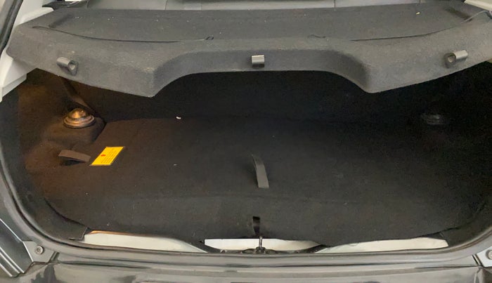 2024 Tata PUNCH ACCOMPLISHED DAZZLE SUNROOF CNG MT, CNG, Manual, 48,461 km, Boot Inside