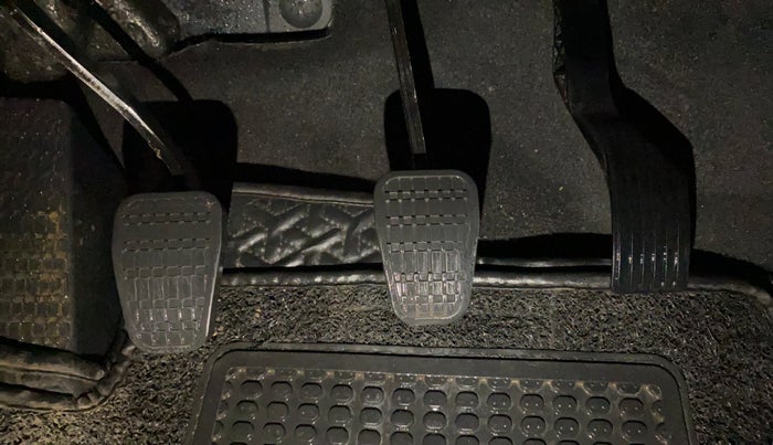 2024 Tata PUNCH ACCOMPLISHED DAZZLE SUNROOF CNG MT, CNG, Manual, 48,461 km, Pedals